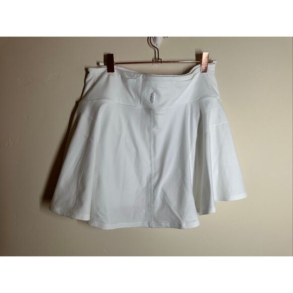 Free People Movement White Athletic Skort Size Medium New - Picture 5 of 7
